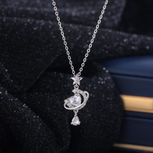 Women's collarbone necklace, Chanel-style star design, accessory choker