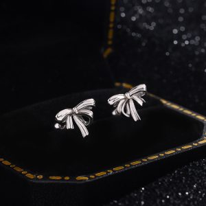 Sterling silver bow stud earrings for women, screw-on clasp earrings, high-end earrings